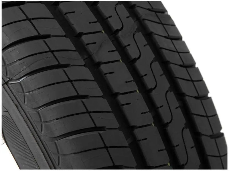 Tire Rim 13 ”175/70R13 Goodyear 82T